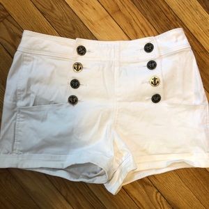 Express Shorts